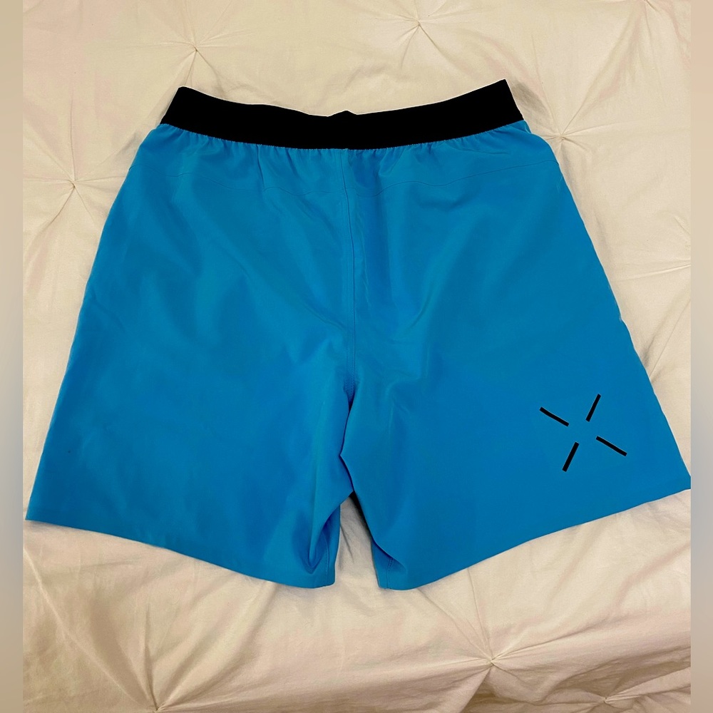 Ten Thousand Interval Short.  Medium.  7 inch.  Unlined.